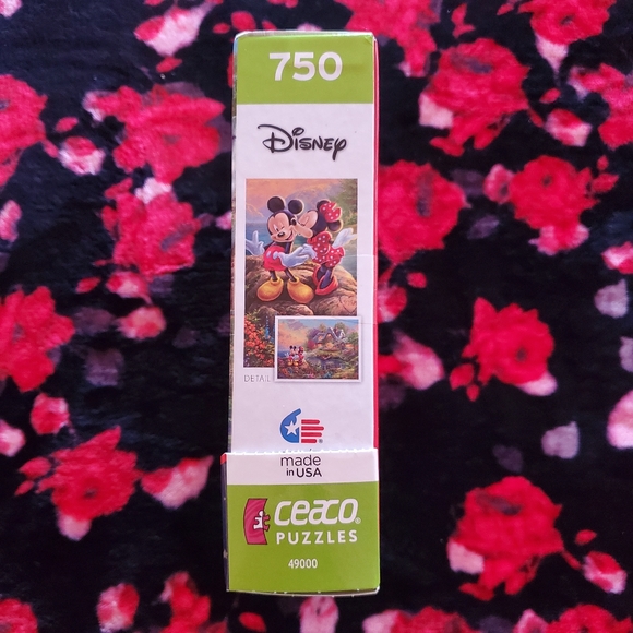 DISNEY THOMAS KINKADE Mickey & Minnie Mouse Puzzle - Picture 6 of 10